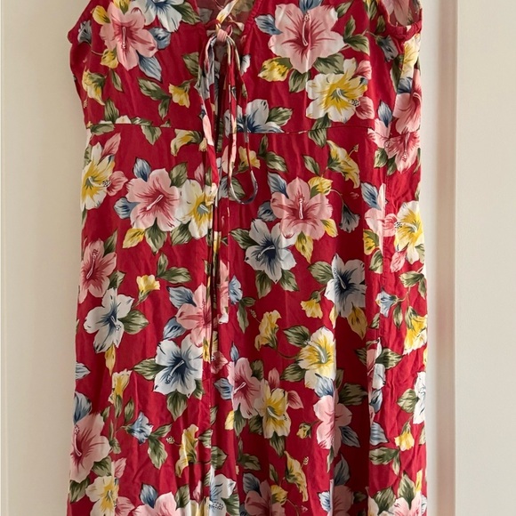 UM & COMPANY Red Hibiscus Floral Dress Size Wide Strap Zipper Tie Back-Size 9/10 - Picture 2 of 9